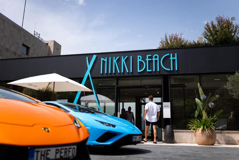 5.den nikkibeach 32